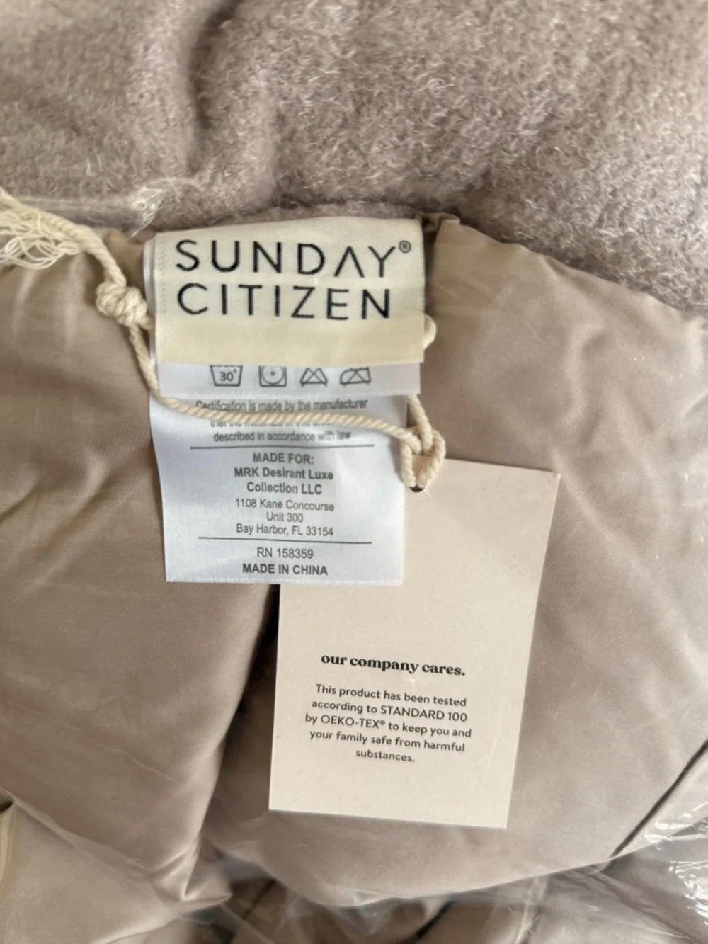 Sunday Citizen Cloud Cooling Comforter Full-Queen Taupe MSRP $370